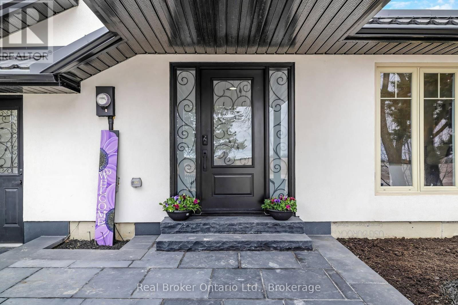 5938 TRAFALGAR ROAD Image 9
