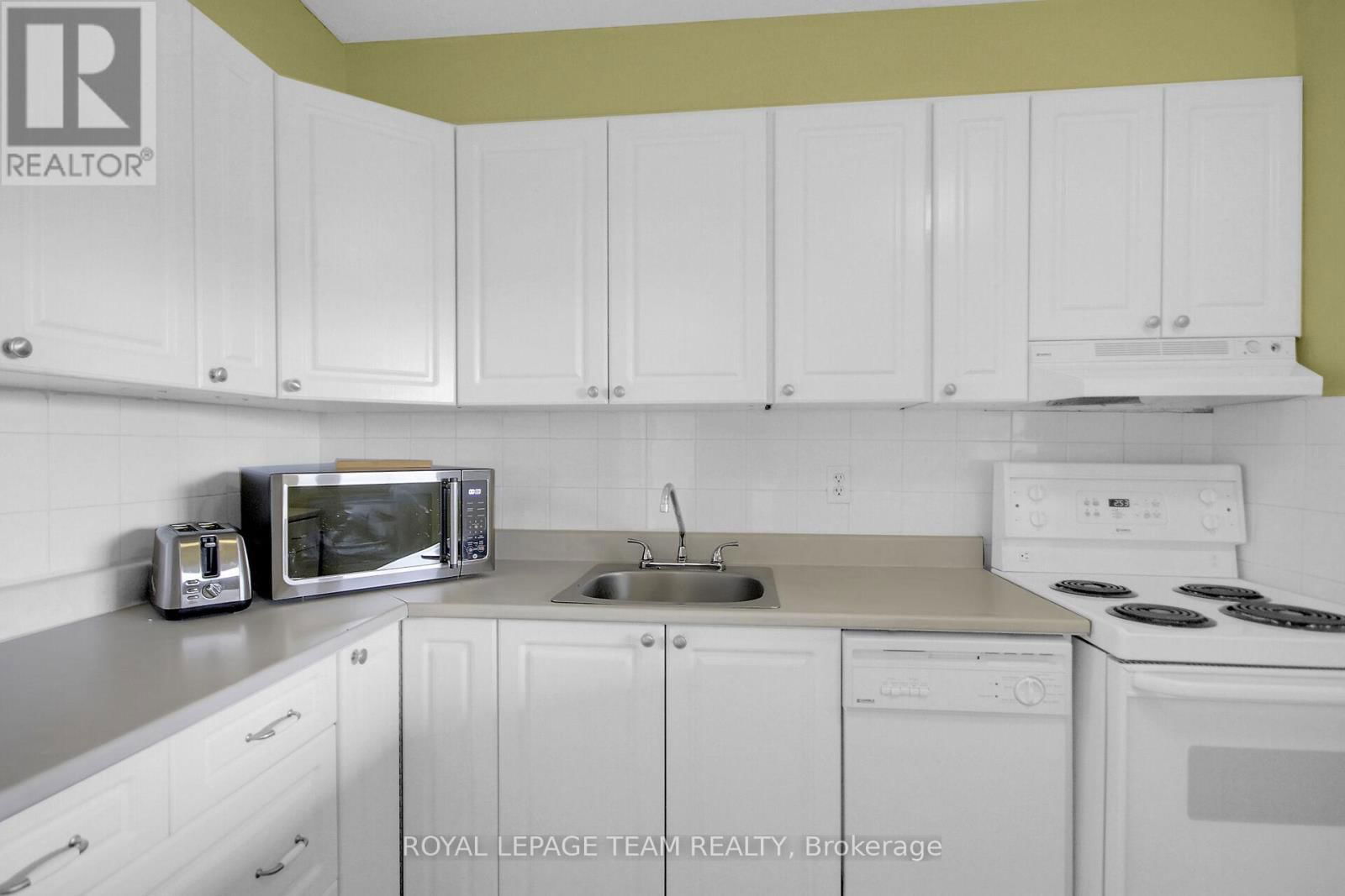 306 - 20 CHESTERTON DRIVE Image 12