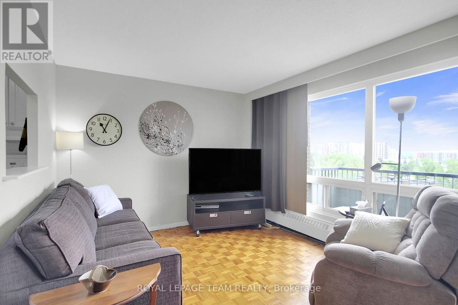 306 - 20 CHESTERTON DRIVE Image 16