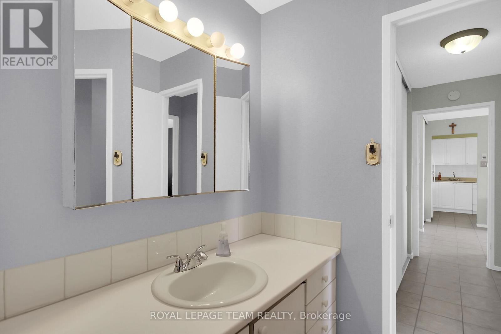 306 - 20 CHESTERTON DRIVE Image 25