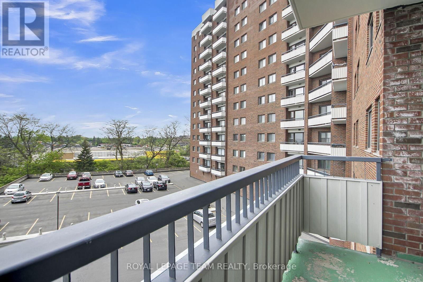 306 - 20 CHESTERTON DRIVE Image 41