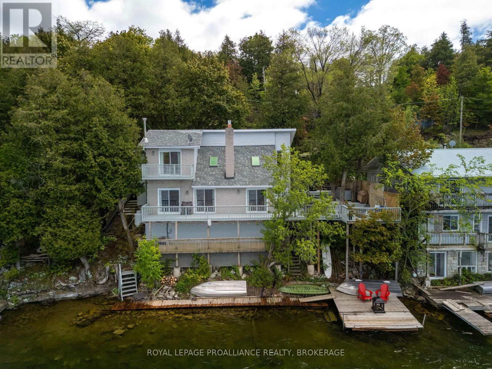 1020 LARK LANE Image 1