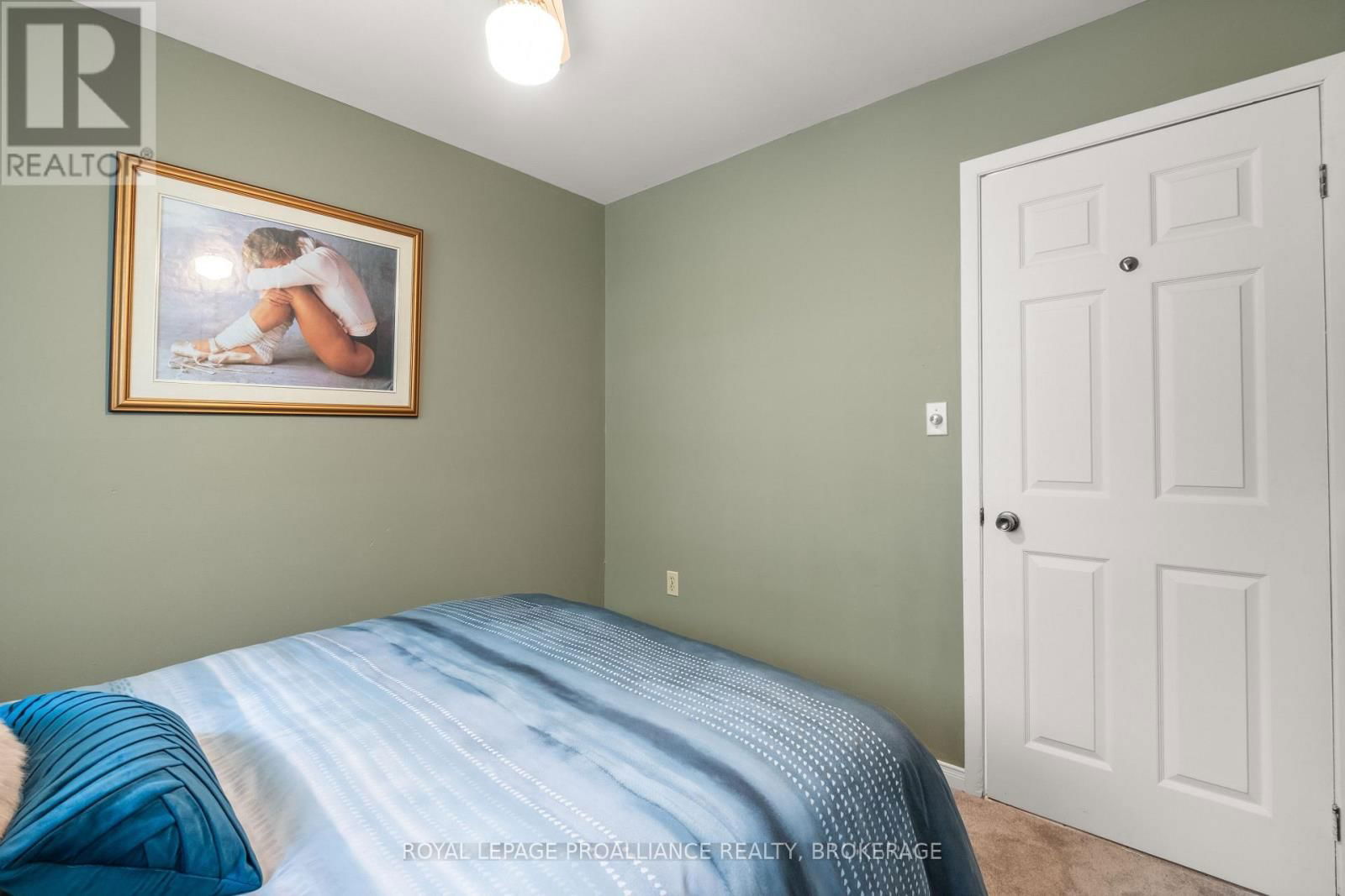1020 LARK LANE Image 27