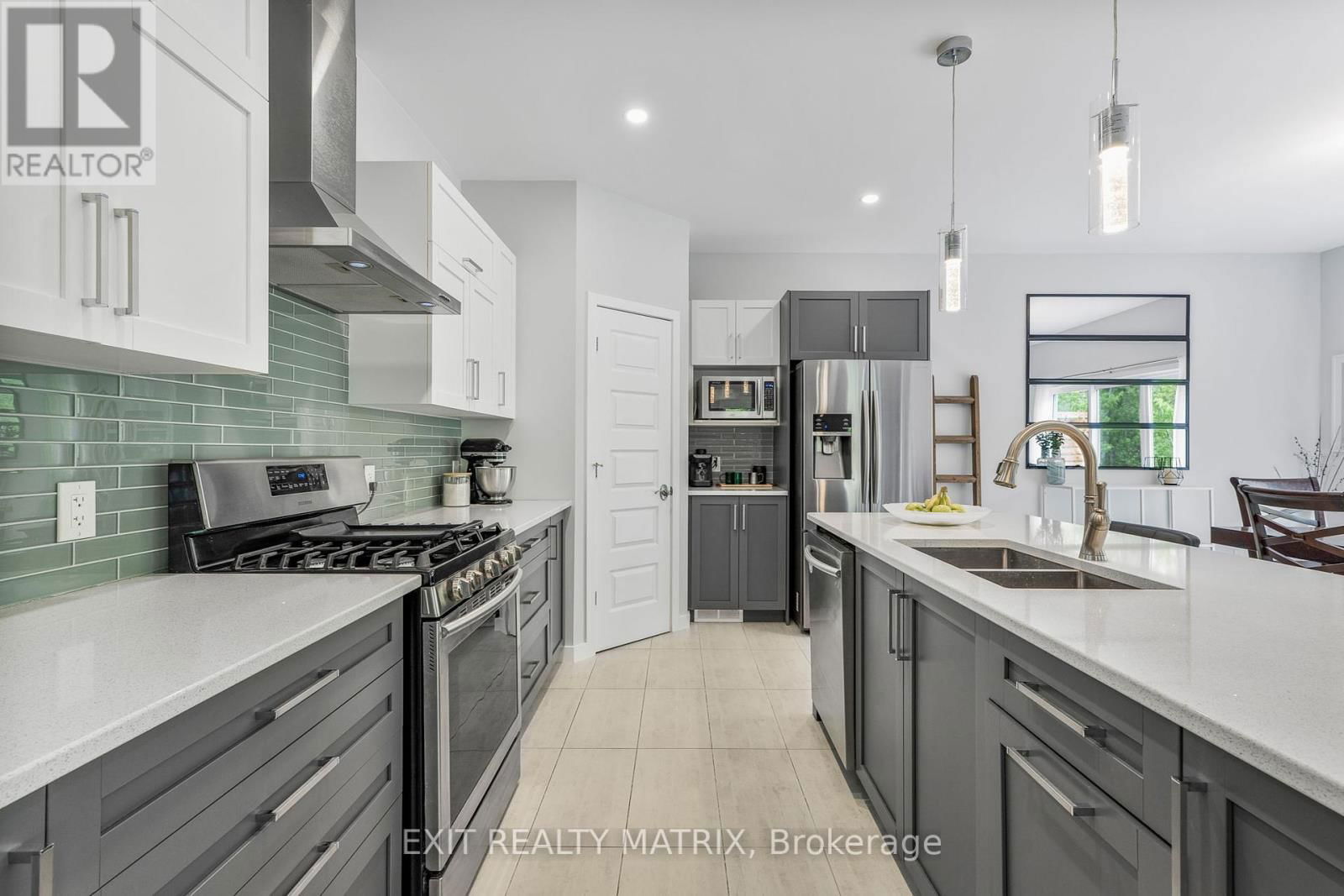 1463 VINETTE ROAD Image 14