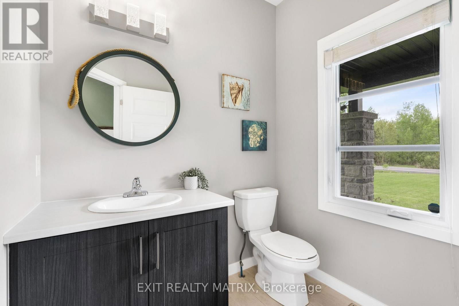 1463 VINETTE ROAD Image 17