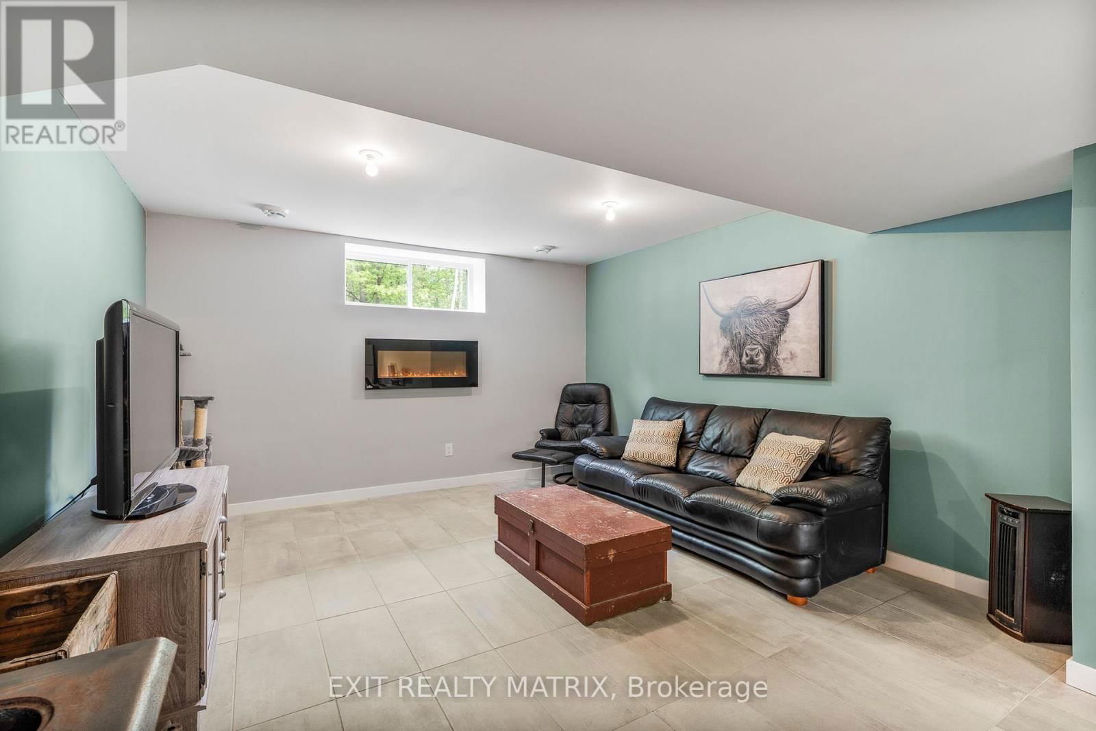 1463 VINETTE ROAD Image 27