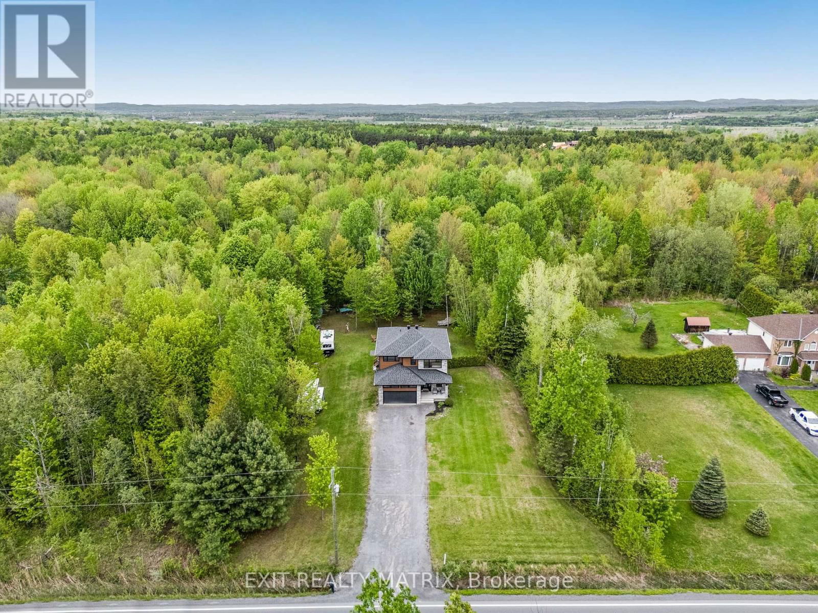 1463 VINETTE ROAD Image 34