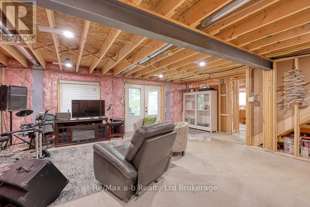 60 JAMES STREET Image 29