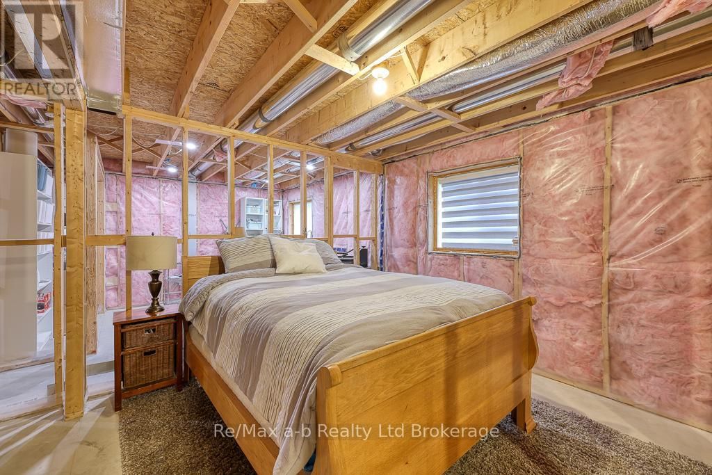 60 JAMES STREET Image 32