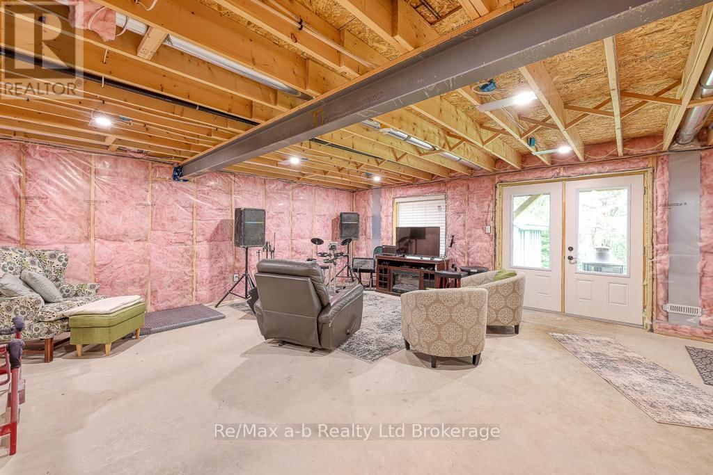 60 JAMES STREET Image 33