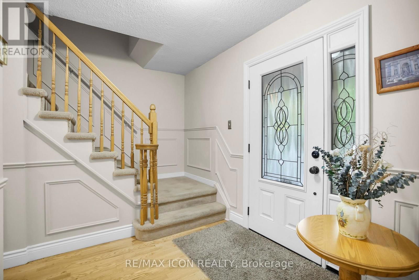 45 WHISPERWOOD CRESCENT Image 15