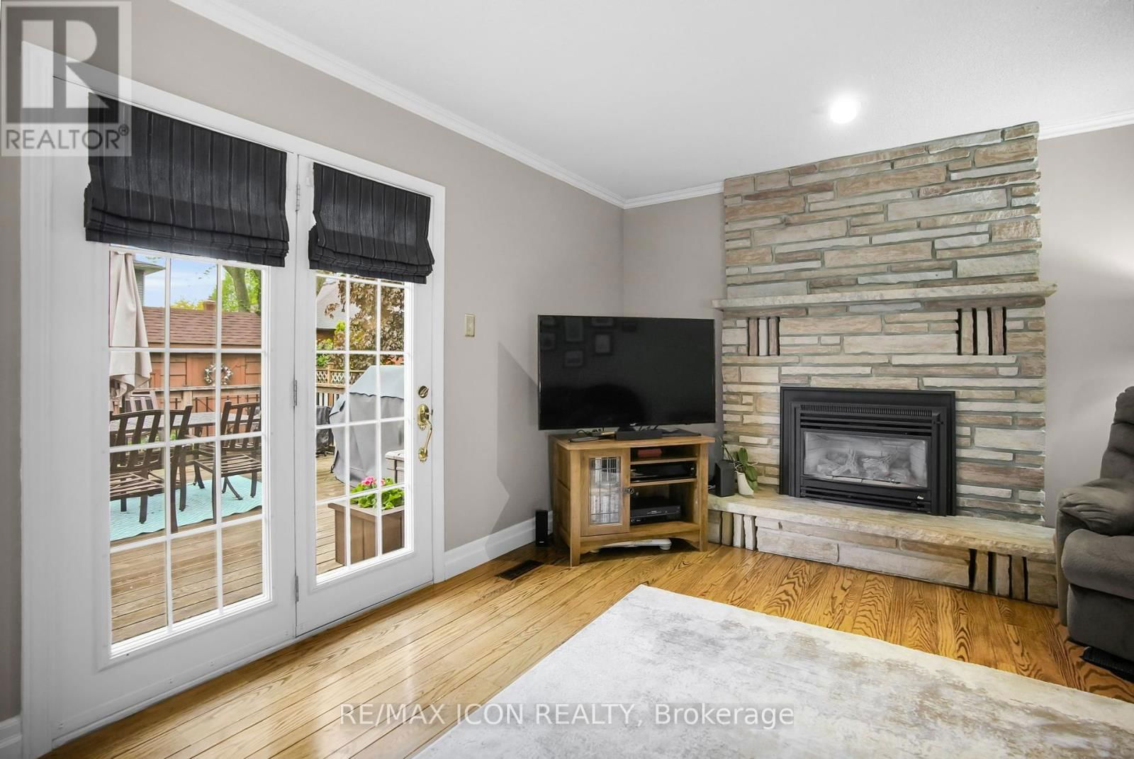 45 WHISPERWOOD CRESCENT Image 26