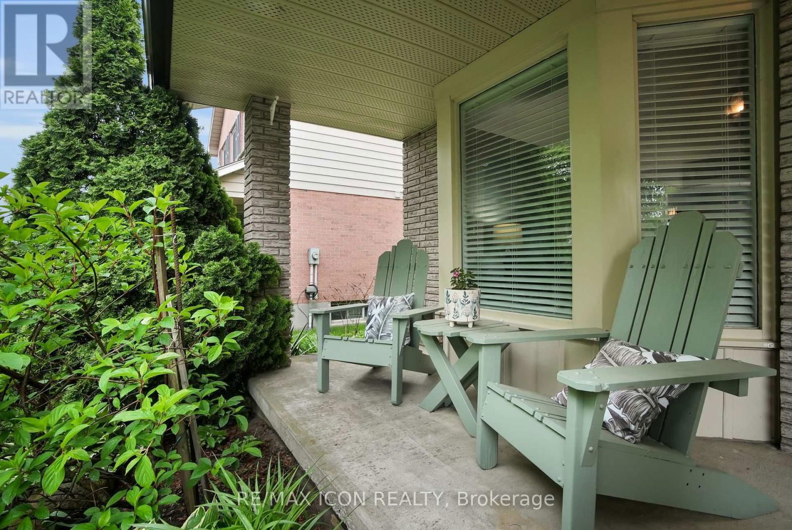 45 WHISPERWOOD CRESCENT Image 4