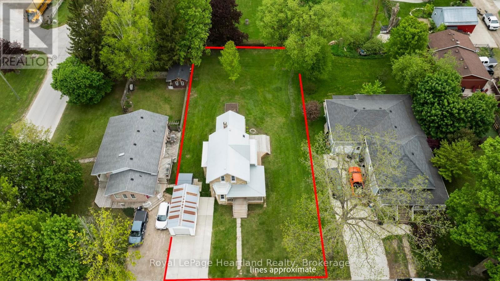 178 WELLINGTON STREET Image 45