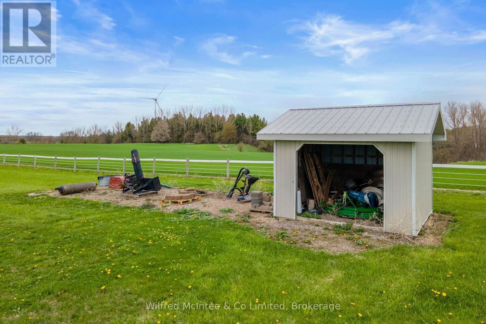 1041 BRUCE ROAD 23 ROAD Image 25