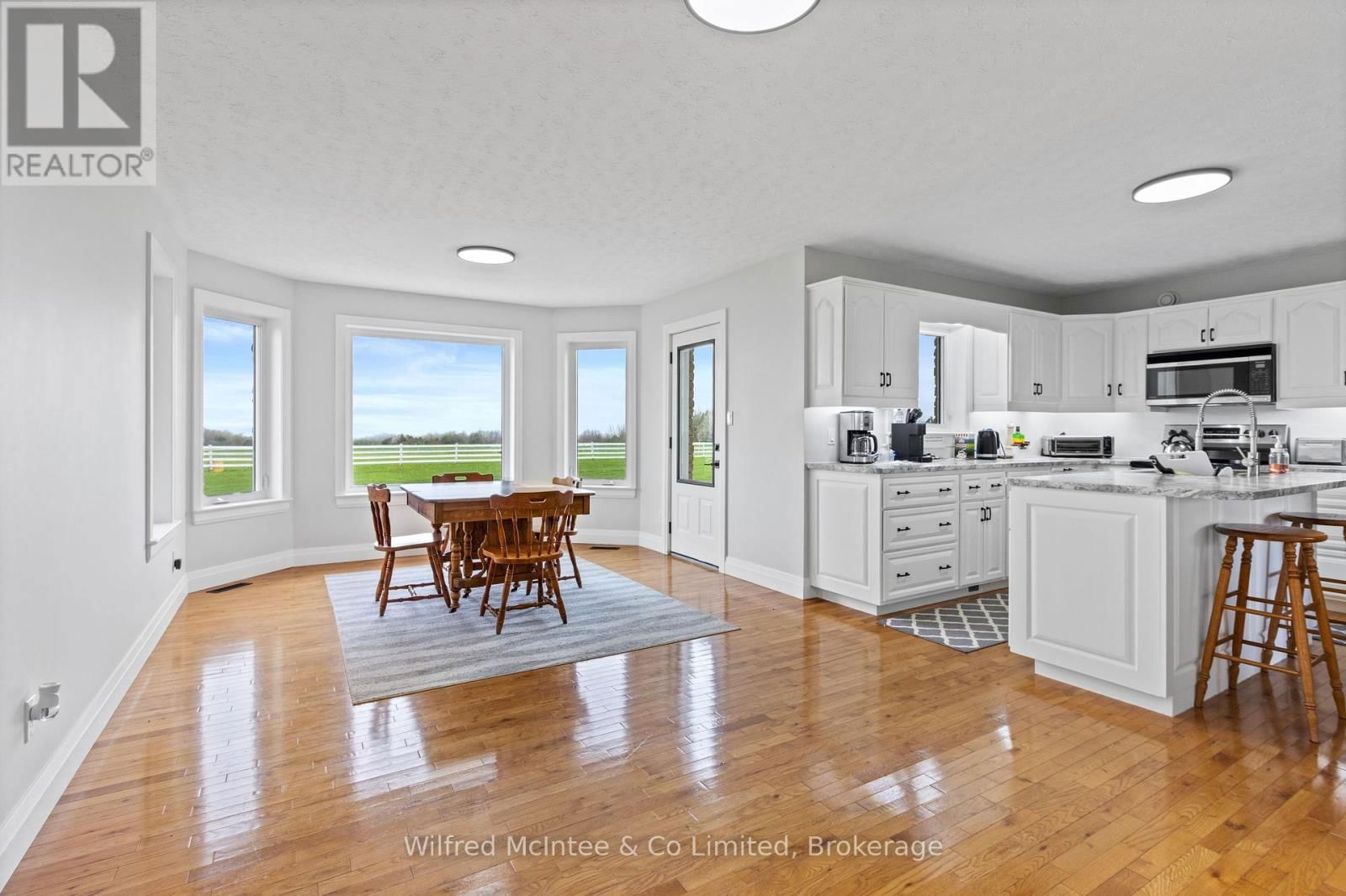 1041 BRUCE ROAD 23 ROAD Image 31