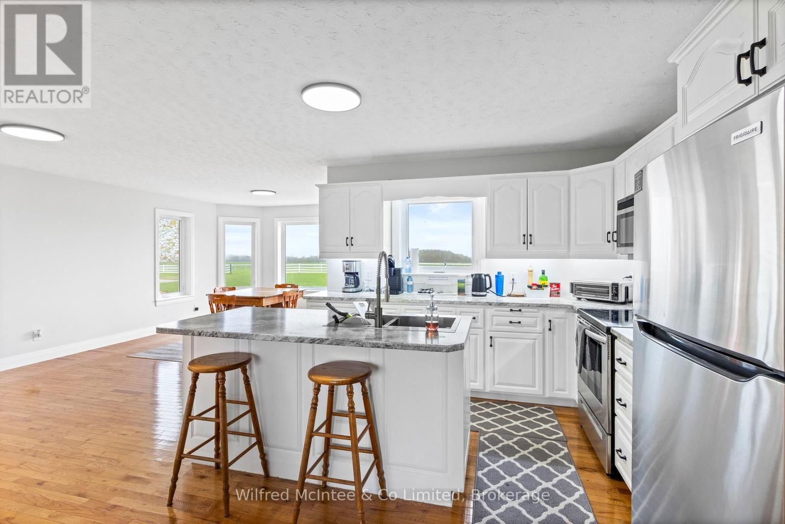 1041 BRUCE ROAD 23 ROAD Image 37