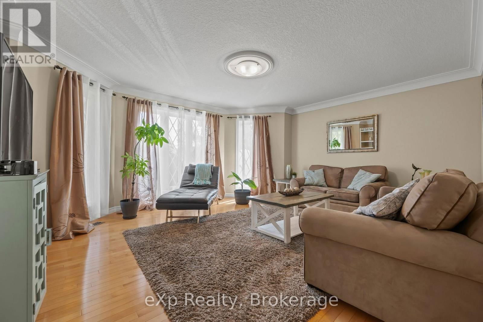 5446 WELLINGTON COUNTY ROAD 39 Image 14