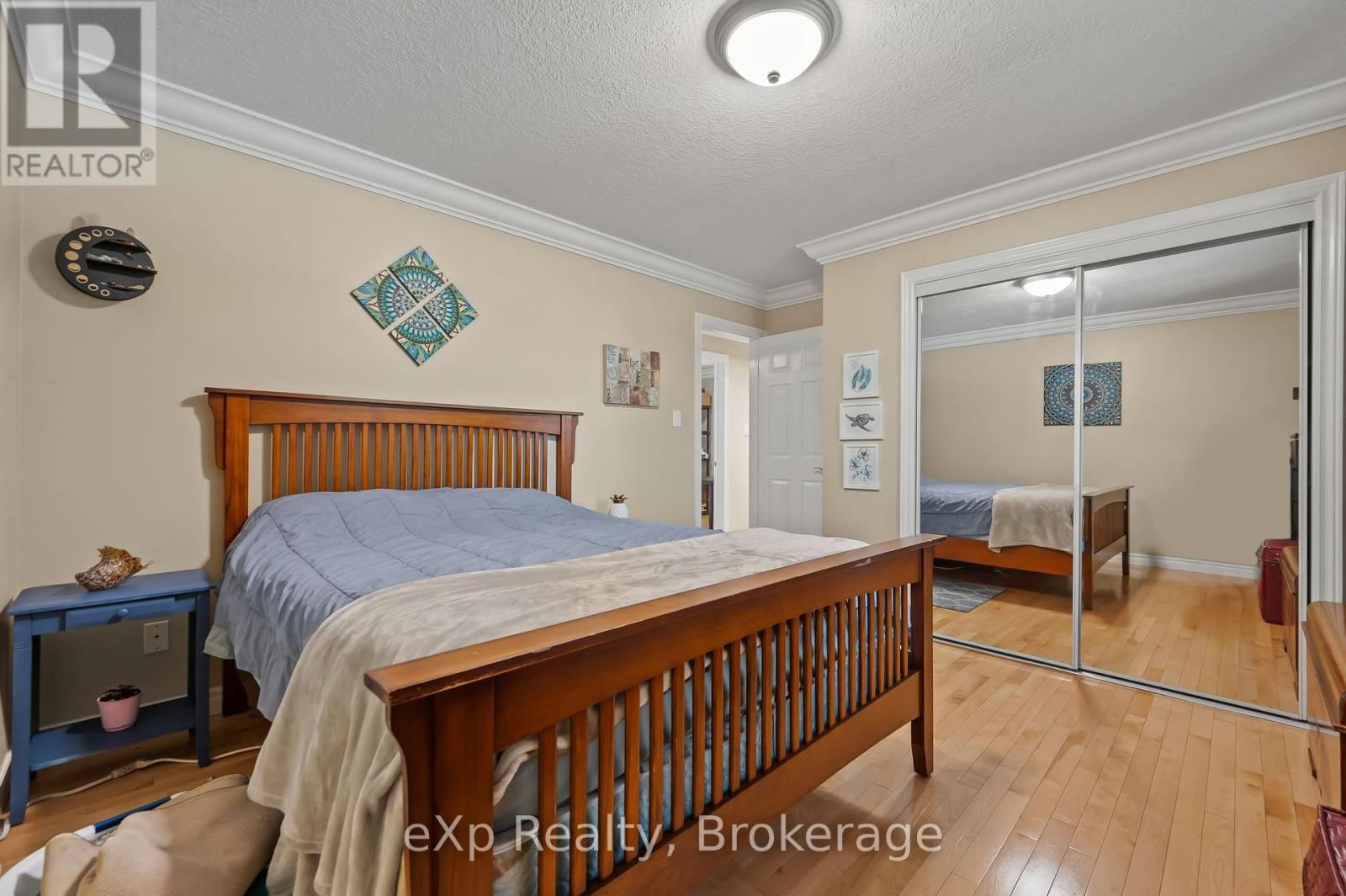 5446 WELLINGTON COUNTY ROAD 39 Image 20