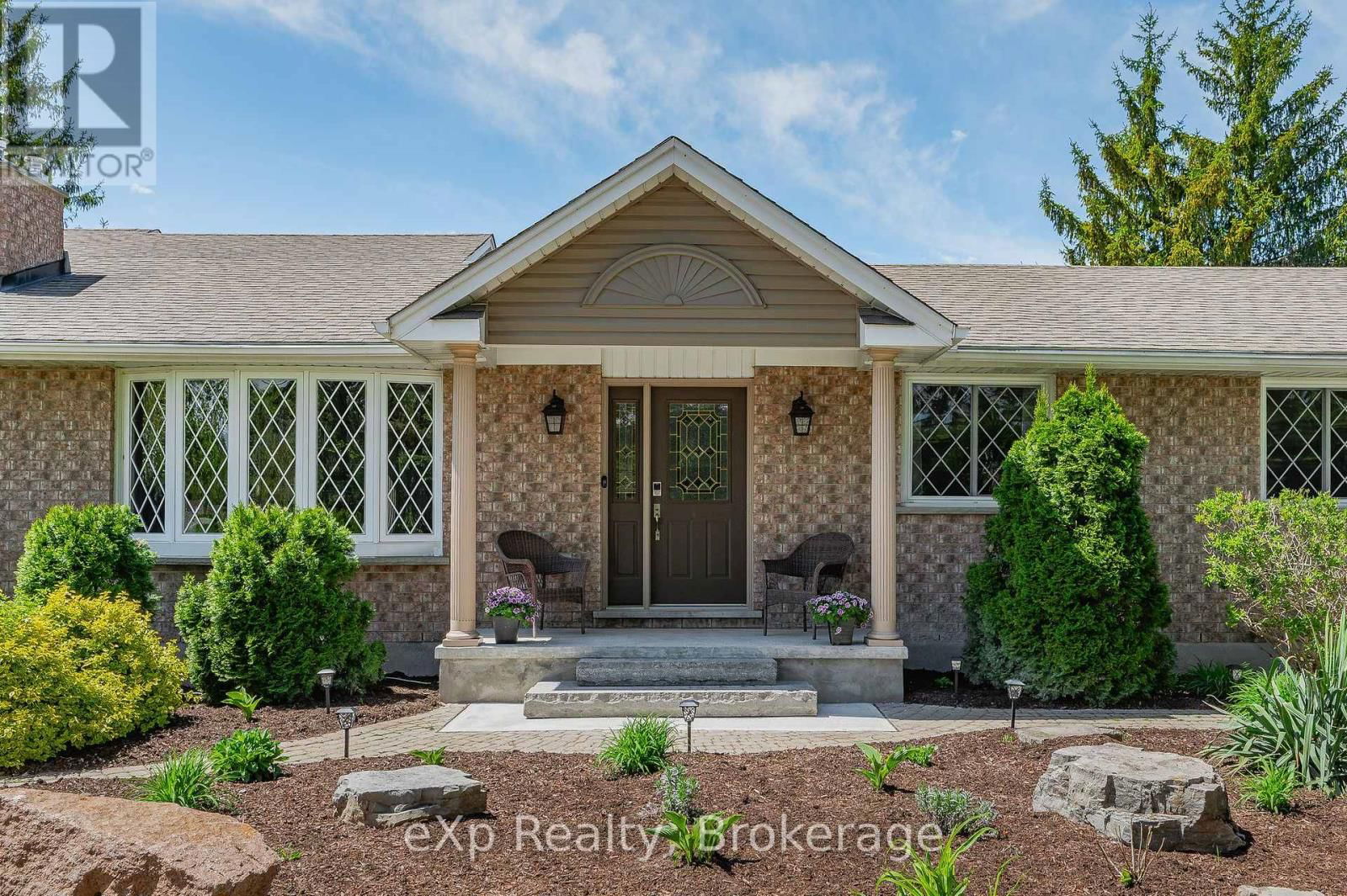 5446 WELLINGTON COUNTY ROAD 39 Image 3