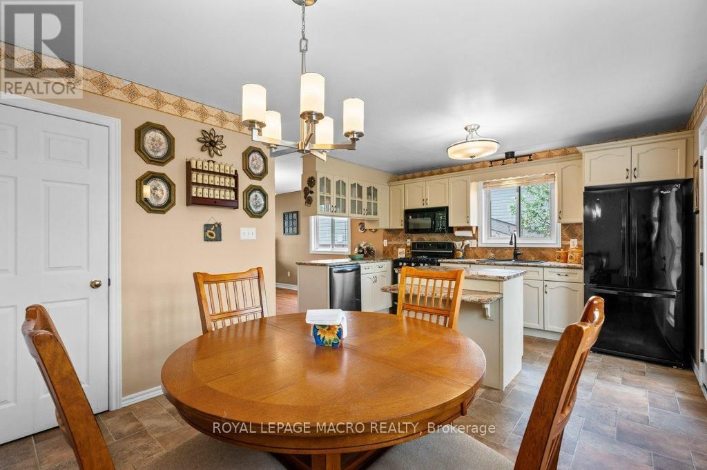 25 HYSLOP DRIVE Image 21