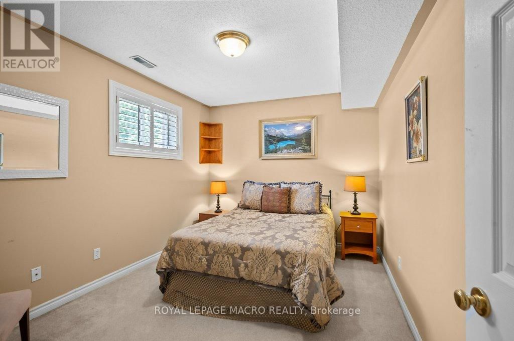 25 HYSLOP DRIVE Image 34