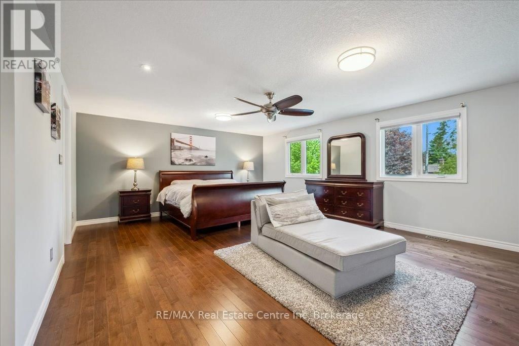 44 GLENBURNIE DRIVE Image 23