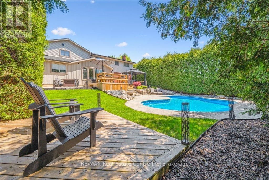 44 GLENBURNIE DRIVE Image 36