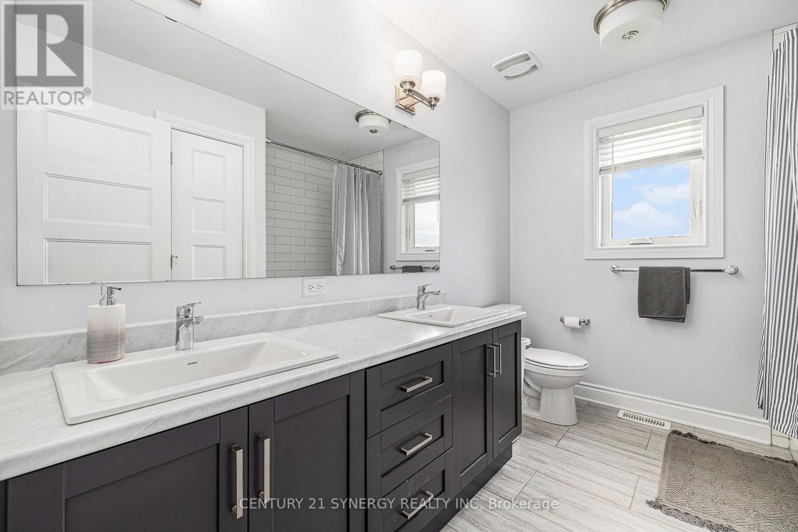 20 PLEASANT STREET Image 23