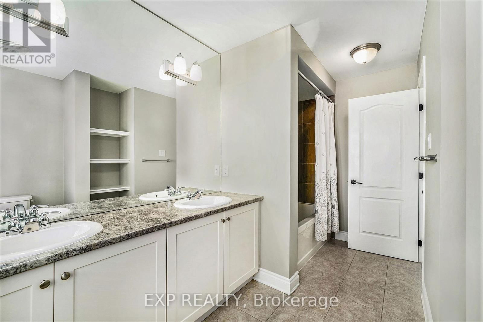 106 BURBOT STREET Image 26