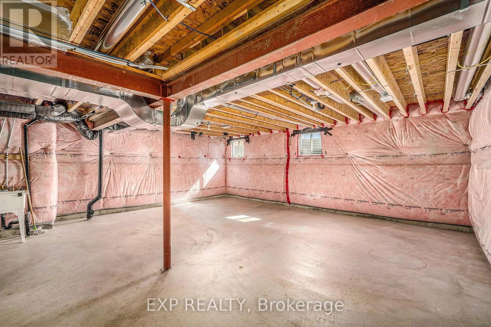 106 BURBOT STREET Image 28