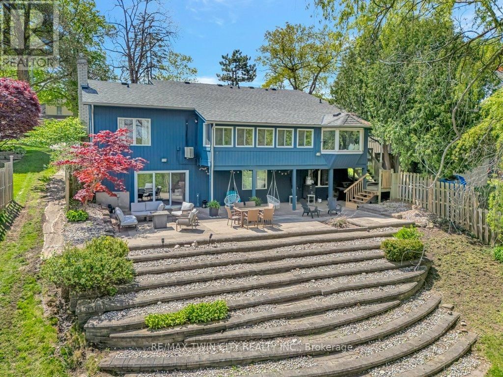 108 BLENHEIM ROAD Image 39