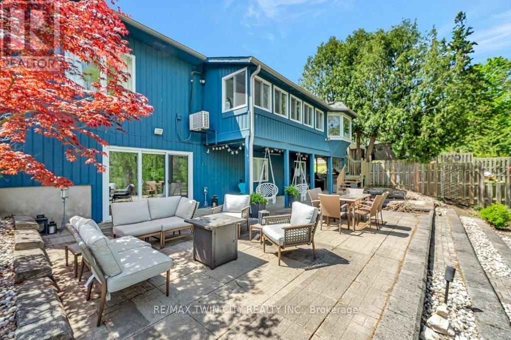 108 BLENHEIM ROAD Image 40