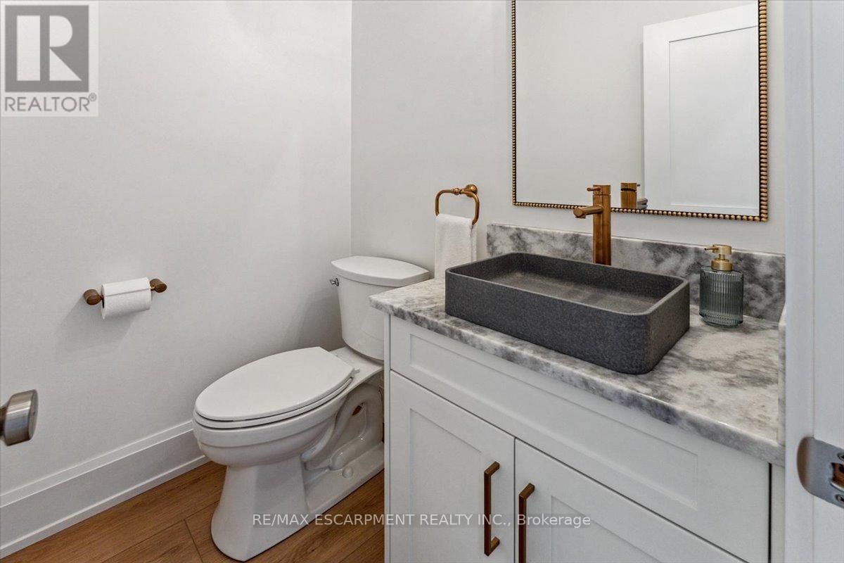 5252 GREENLANE ROAD SOUTH Image 14