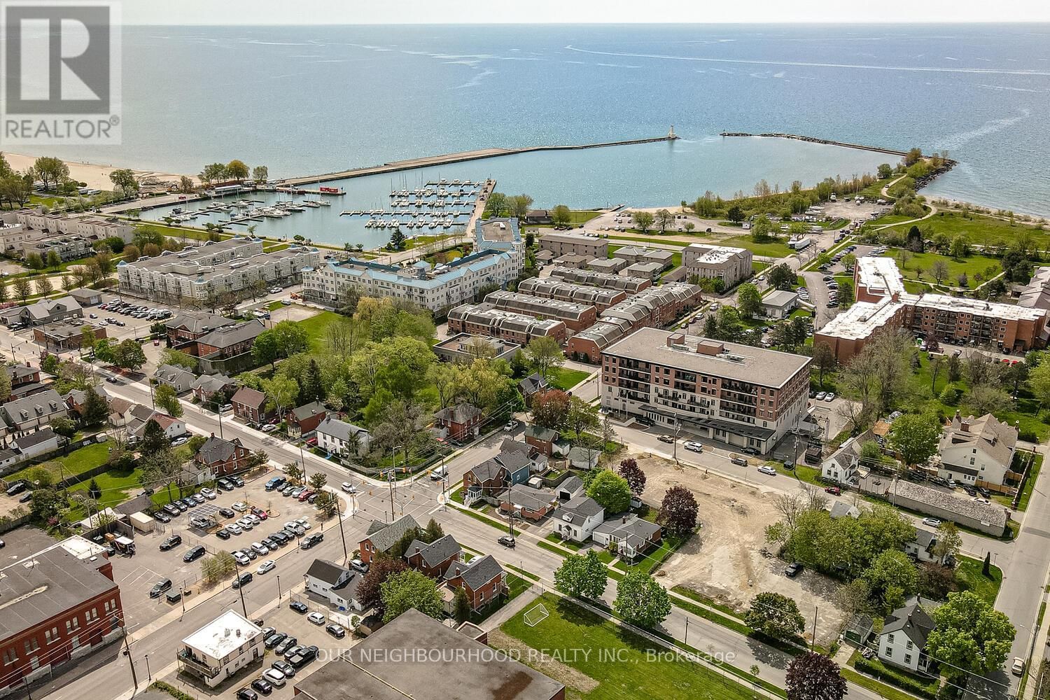 405 - 135 ORR STREET Image 22