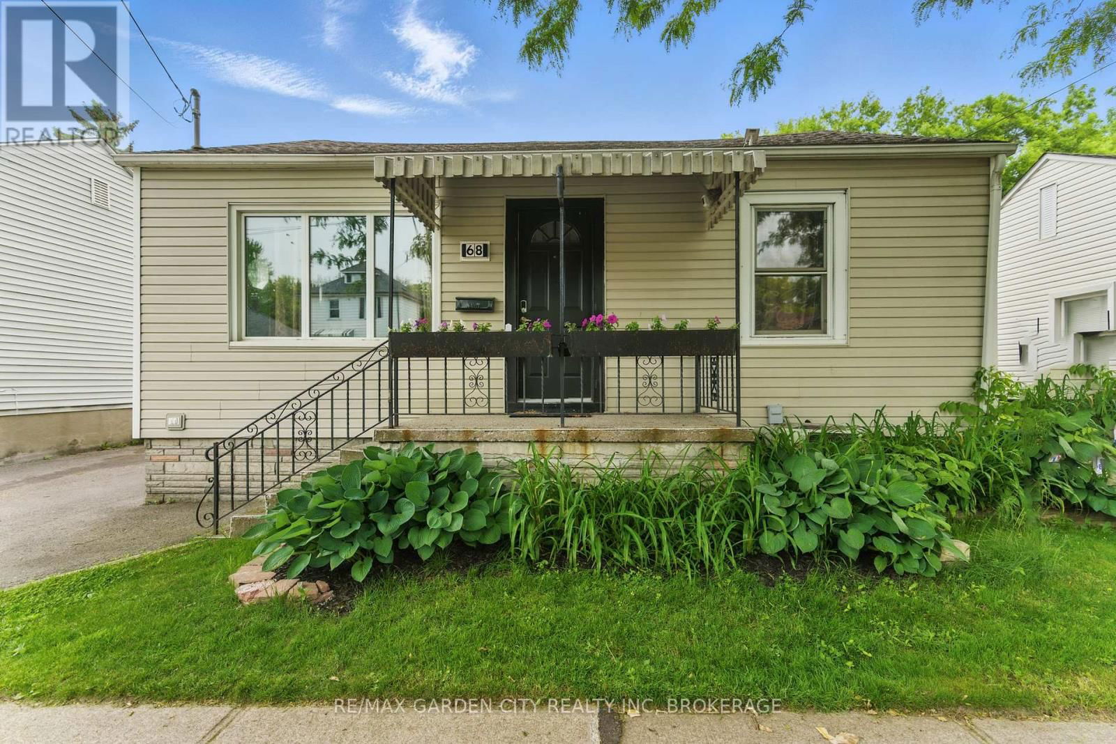 68 CARLTON STREET Image 1