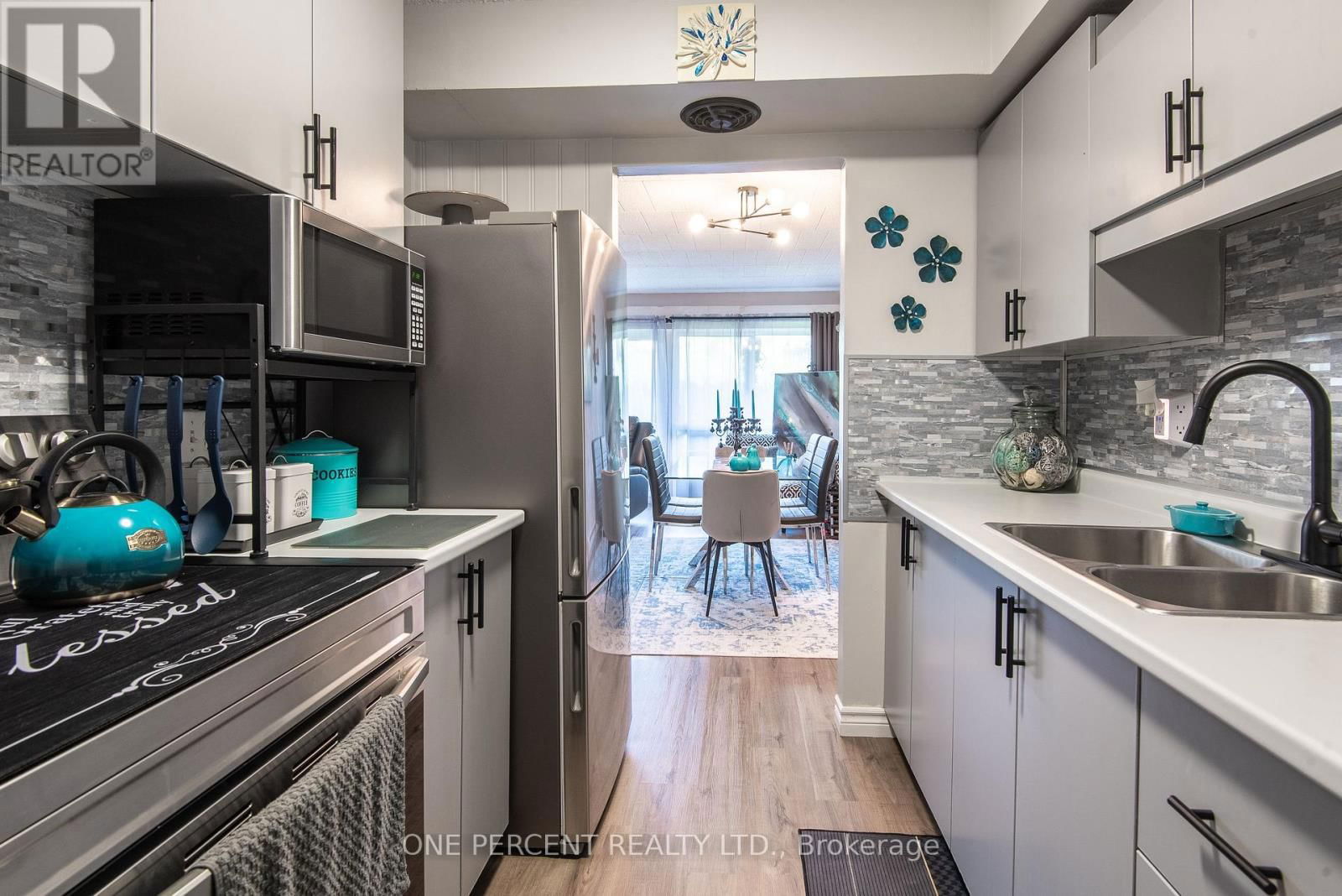 103 - 105 CONROY CRESCENT Image 9