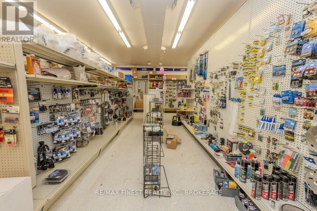 139 MAIN STREET Image 13