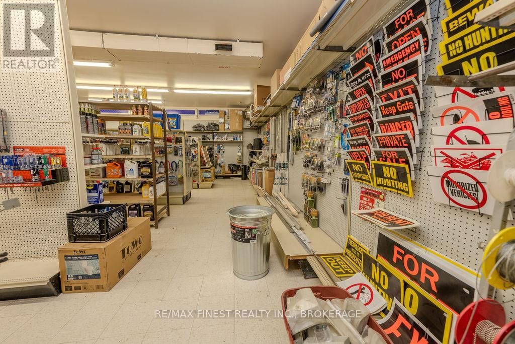 139 MAIN STREET Image 17