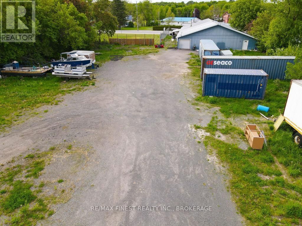 139 MAIN STREET Image 27