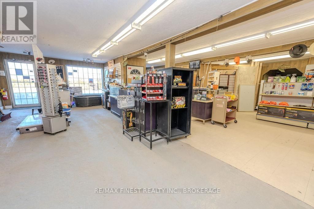 139 MAIN STREET Image 4