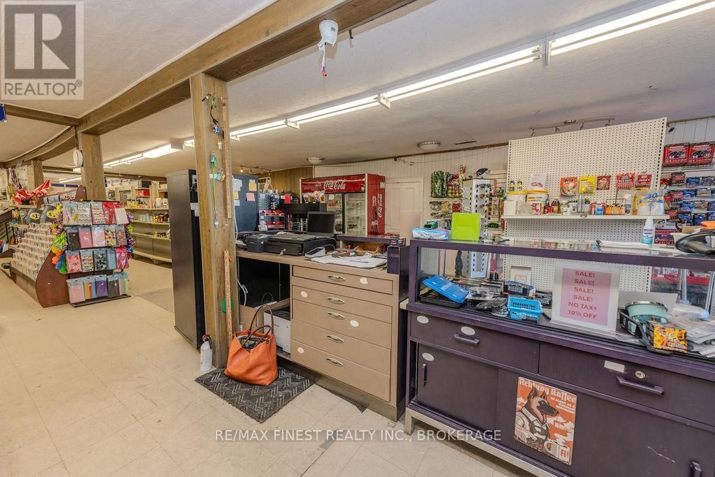139 MAIN STREET Image 6