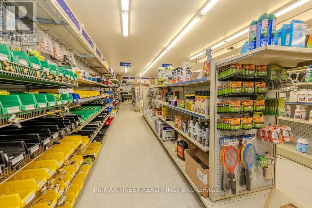 139 MAIN STREET Image 7