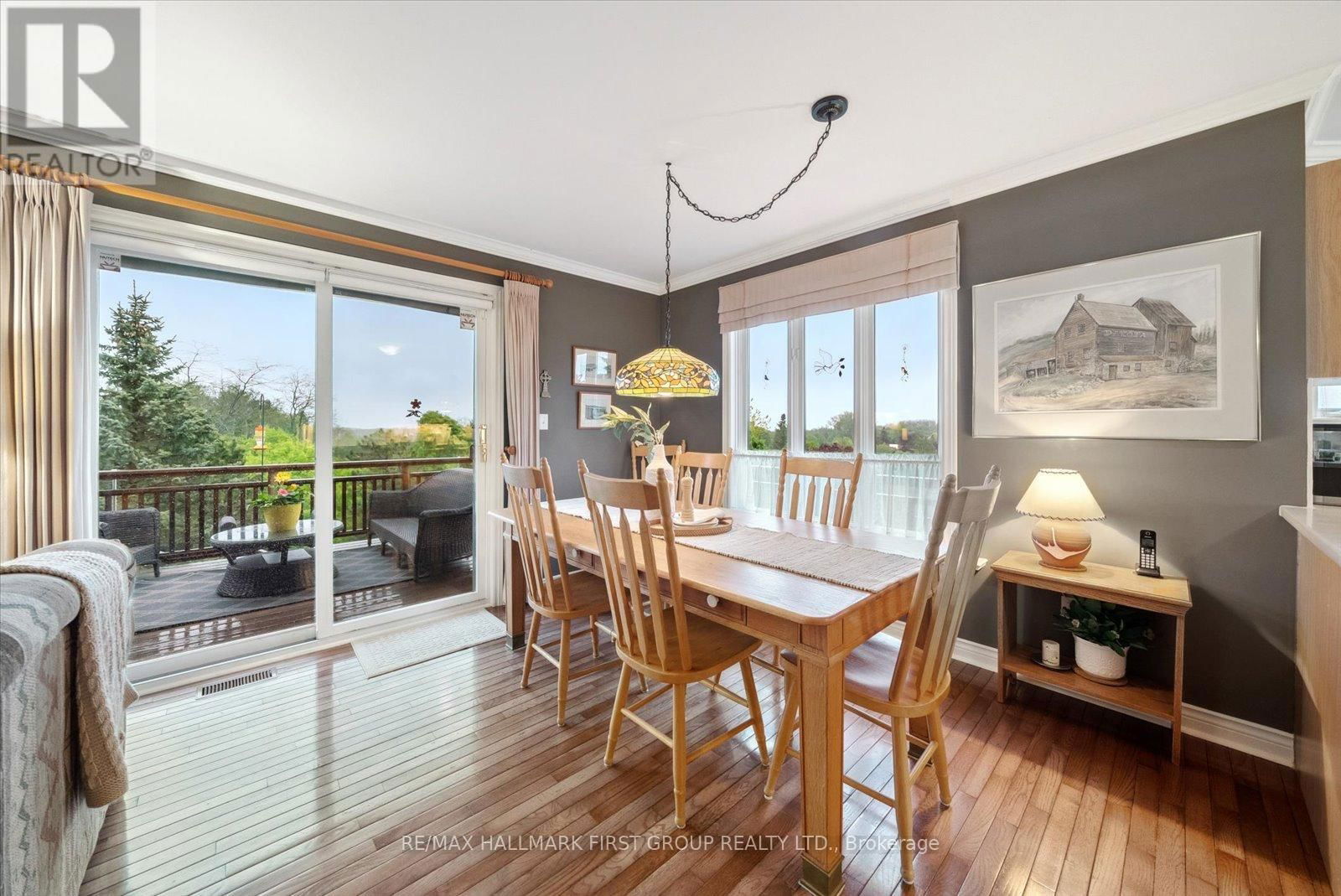 10 SUNRISE COURT Image 13