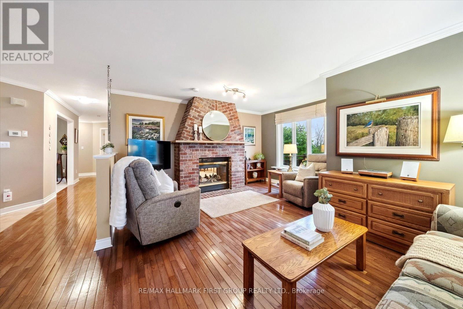 10 SUNRISE COURT Image 16