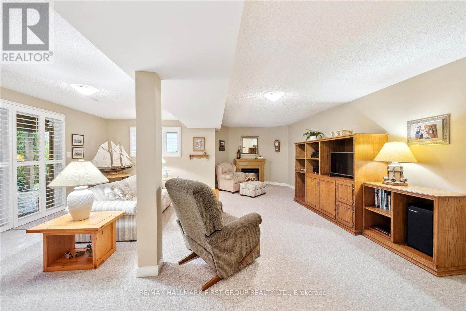 10 SUNRISE COURT Image 23