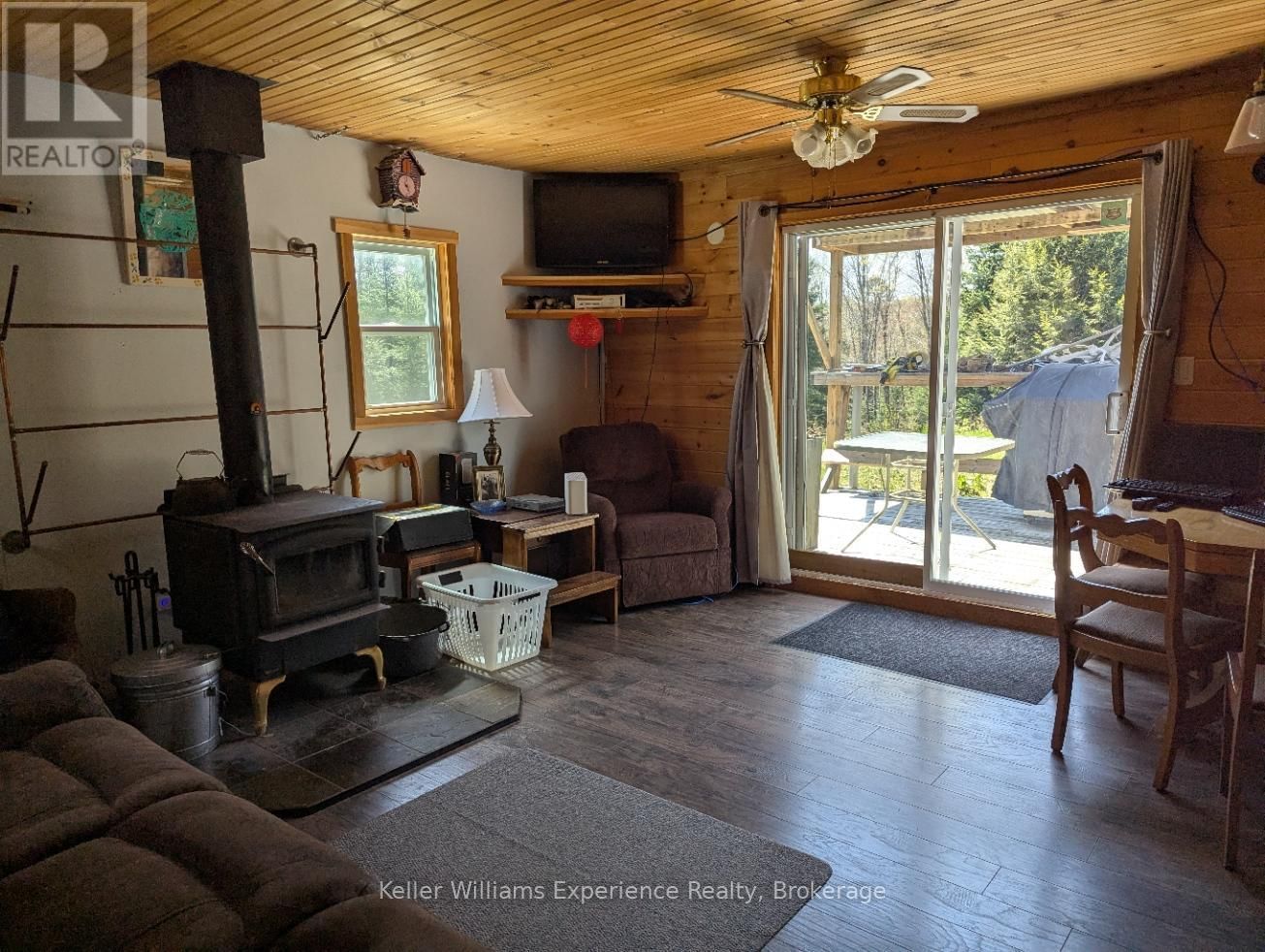 102 OLD SCHOOL HOUSE ROAD Image 9