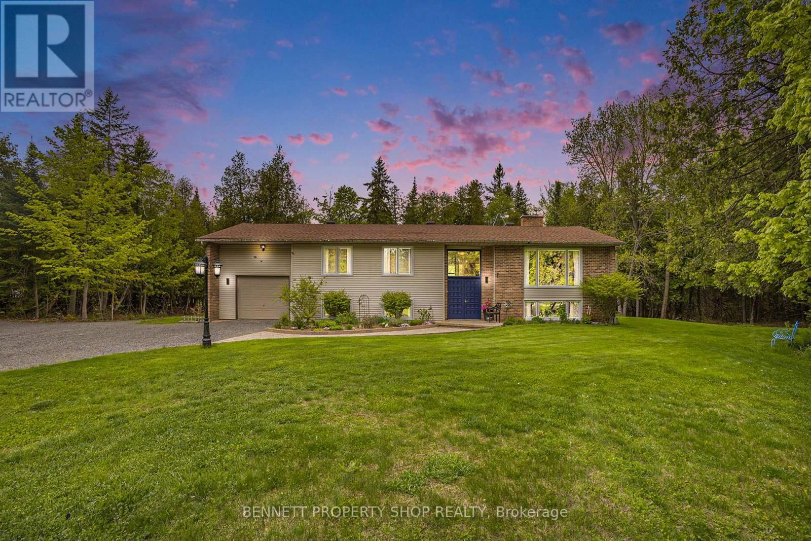 3089 OLD ALMONTE ROAD Image 29
