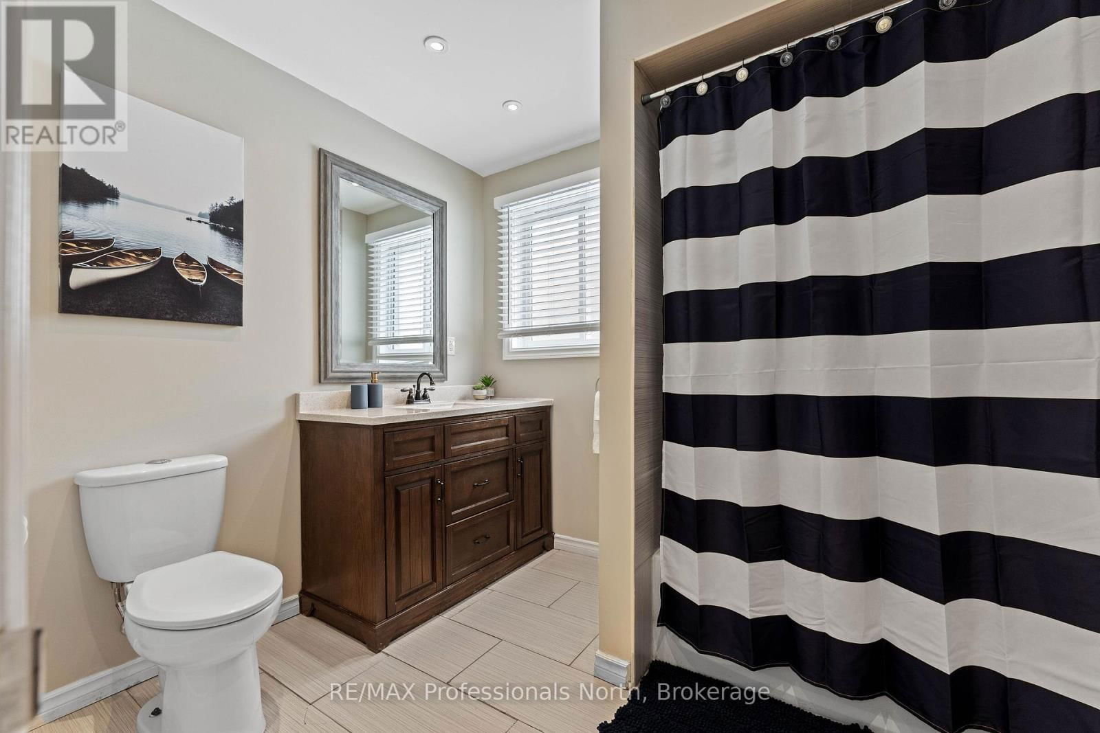 90 KOZY KOVE ROAD Image 35