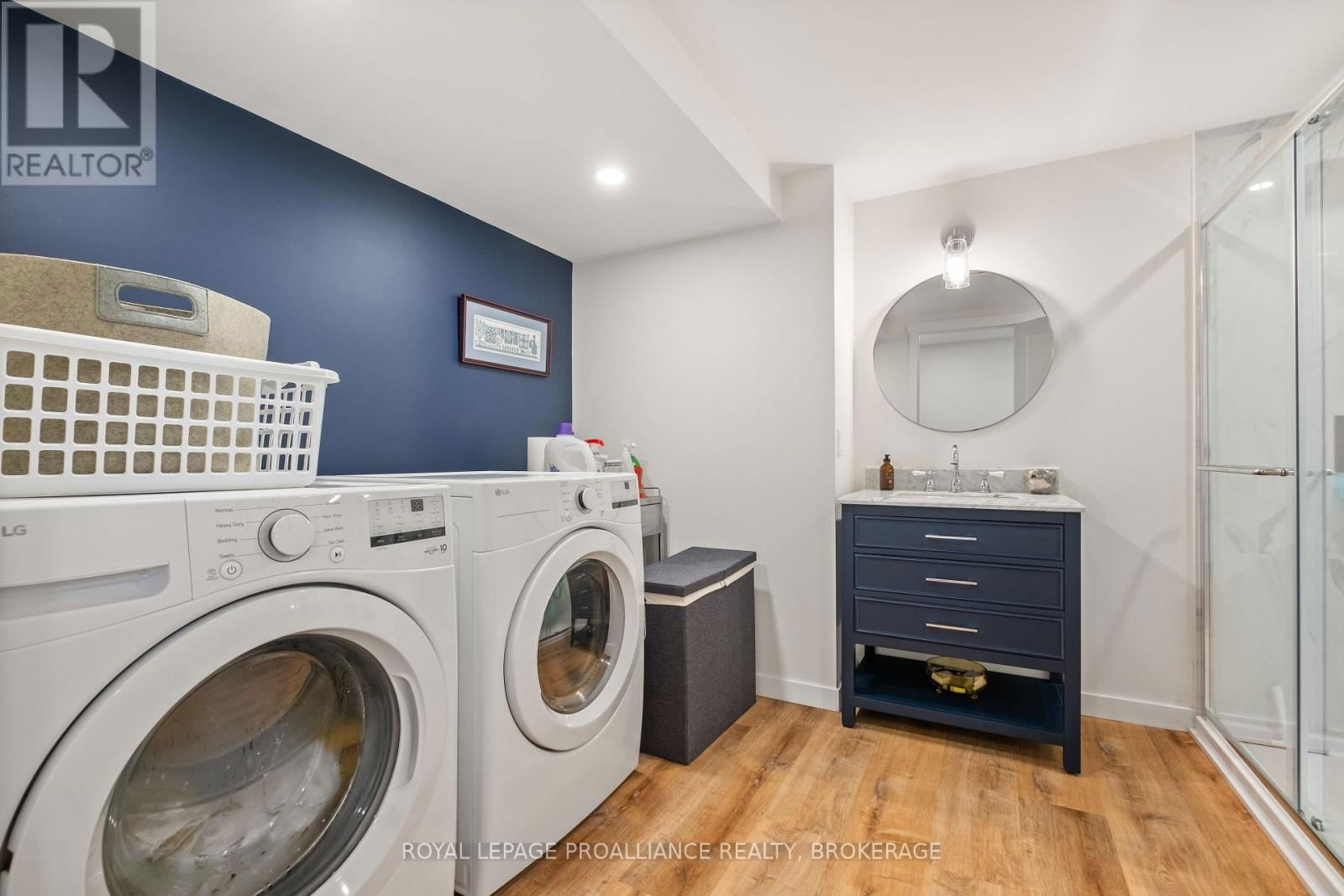 34 SCHOONER DRIVE Image 28